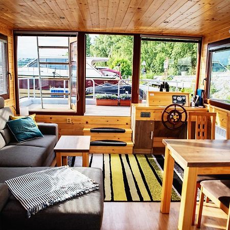Houseboat Bonanza Prague Otel Dış mekan fotoğraf